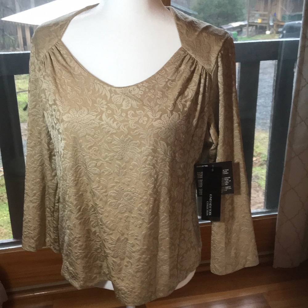 Jones New York Gold  Silky Dressy Top size Large NWT